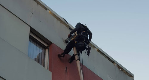Travaux de maconnerie et peinture acrobatique paris